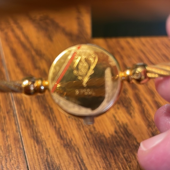 Vintage authentic Gucci, 2700 women’s cable, bangle, rope watch. - Picture 6 of 13